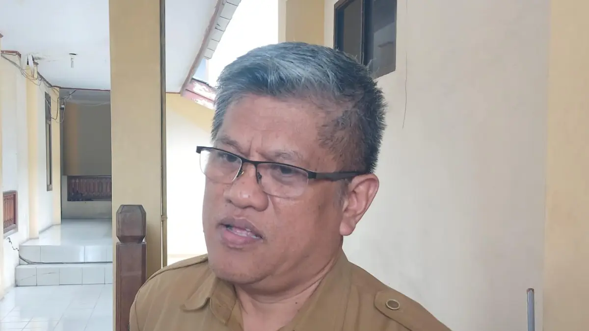 Kepala Disdik Tarakan Tamrin Toha. AGUS DIAN ZAKARIA/RADAR TARAKAN