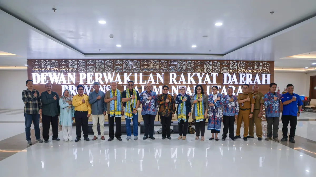 ORGANISASI: Pengabadian momen usai audiensi PKBI dengan Komisi IV DPRD Kaltara, Senin (5/5). FOTO: HUMAS DPRD KALTARA