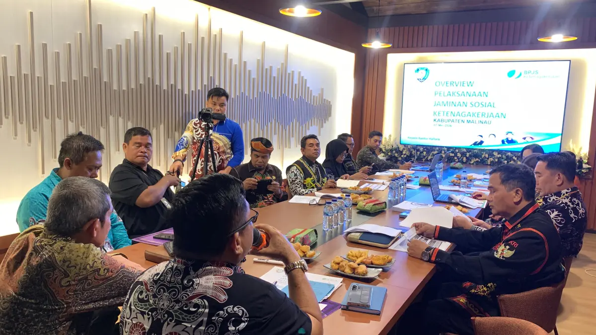 DIPA/RADAR TARAKAN
DBH: Pemda Malinau rapat bersama BPJS Ketenagakerjaan Cab. Tarakan membahas soal DBH untuk pekerja rentan.