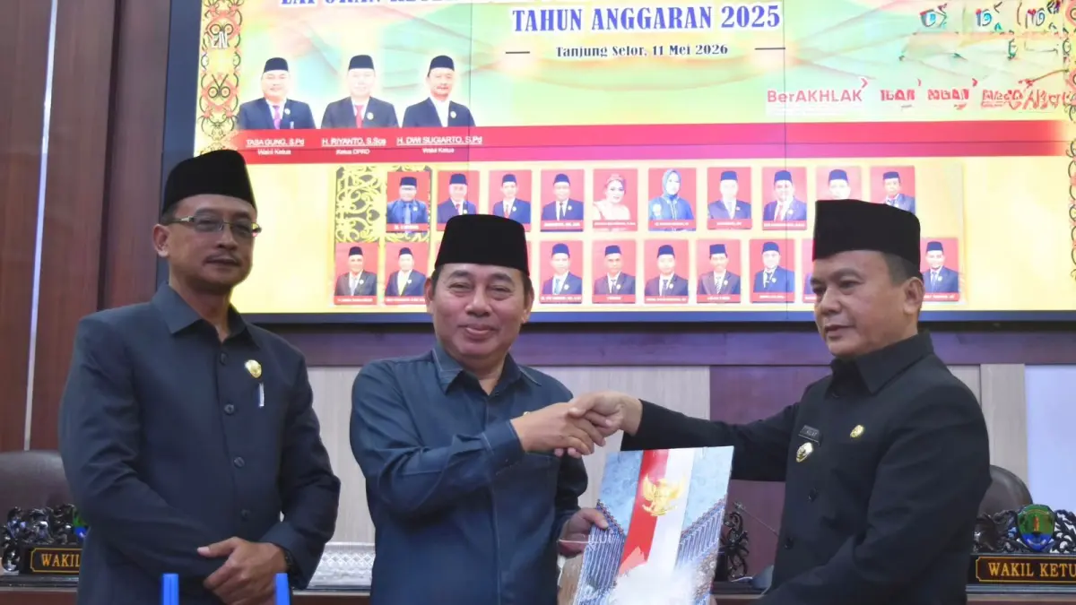 REKOMENDASI : Wakil Bupati Bulungan, Kilat secara resmi menerima rekomendasi DPRD terkait LKPJ 2025.
(Taslee/Radar Tarakan)