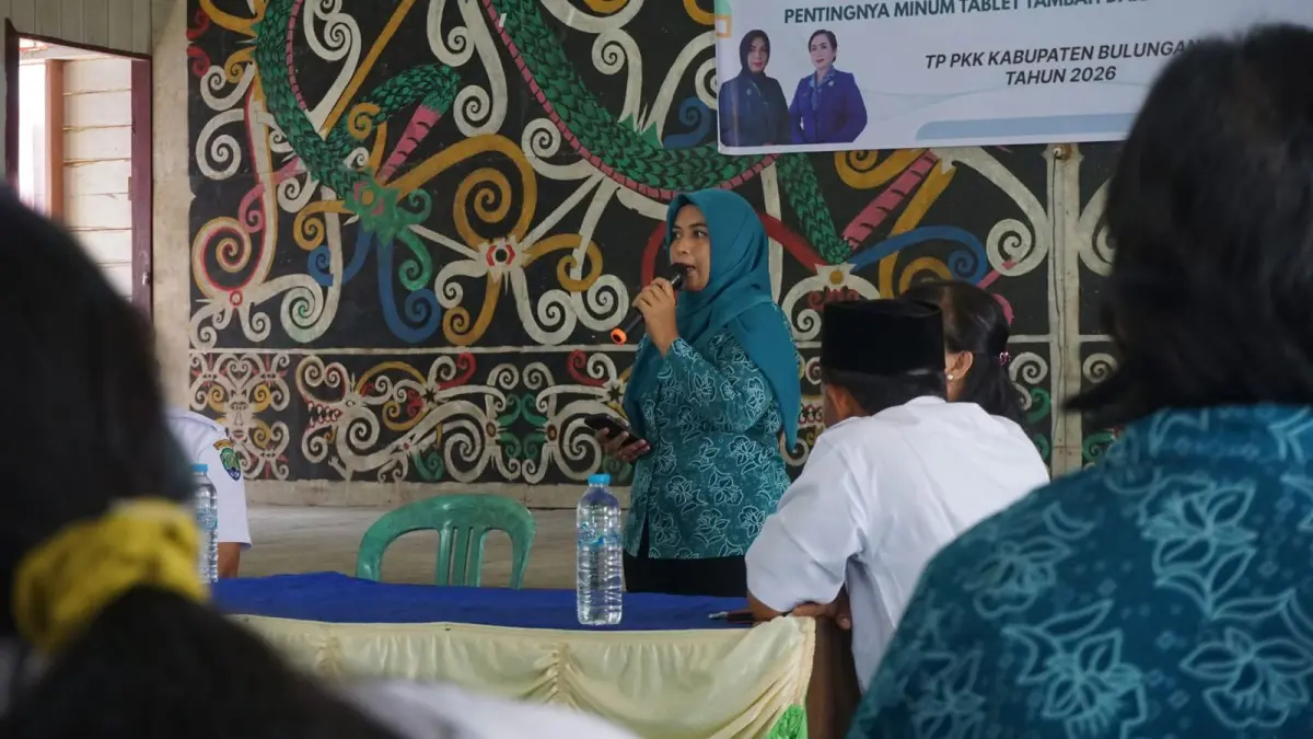 PENCEGAHAN : Ketua TP PKK Bulungan Sri Nurhandayani memberikan arahan terkait pencegahan tindak kekerasan di lingkungan remaja.
(Taslee/Radar Tarakan)
