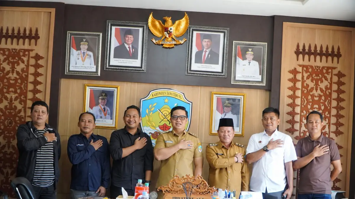 PORWADA : Bupati dan Wakil Bupati Tana Tidung, Ibrahim Ali dan Sabri, &nbsp;menerima kunjungan resmi PB Porwada II Kaltara, di Tideng Pale, Senin (18/5/2026)