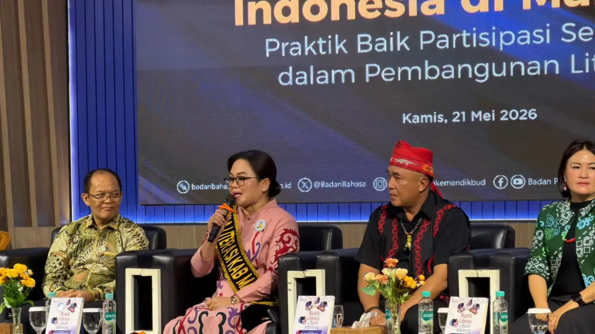 DIPA/RADAR TARAKAN

SUARAKAN: Bunda Literasi Malinau, Maylenty Wempi saat menyampaikan pesan literasi dari perbatasan di forum nasional.