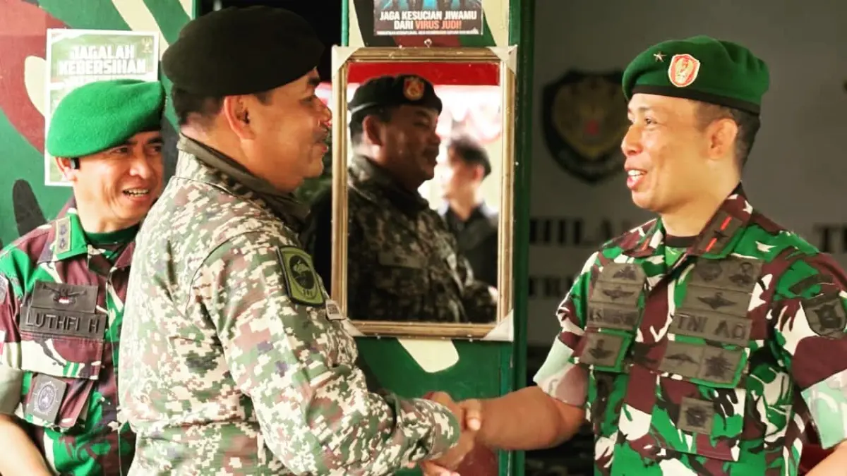 SAMBUTAN: Panglima Divisyen 1 Tentera Darat Malaysia (TDM), Mej Jen Mohd Sobirin memperkuat hubungan bilateral dengan TNI AD. FOTO: RADAR TARAKAN