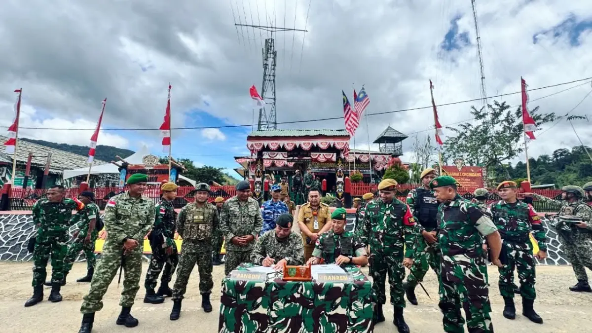 SAMBUTAN: Panglima Divisyen 1 Tentera Darat Malaysia (TDM), Mej Jen Mohd Sobirin memperkuat hubungan bilateral dengan TNI AD. FOTO: RADAR TARAKAN