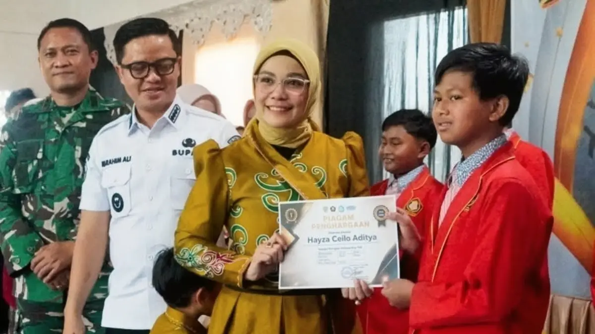 APRESIASI: Pelepasan siswa kelas VI SDN Terpadu Unggan 2 Tana Tidung, Rabu (3/6).(FOTO: DISKOMINFO)