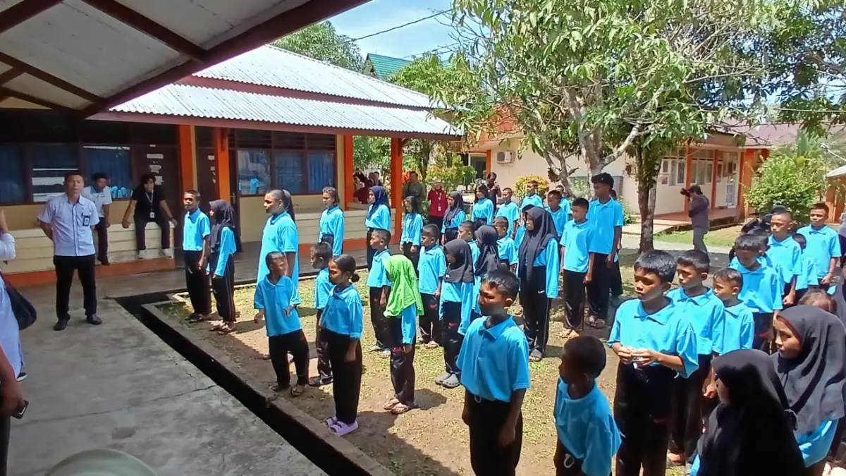 MENINJAU : Pemkot Tarakan saat meninjau Sekolah Rakyat di Tarakan. AGUS DIAN ZAKARIA/RADAR TARAKAN