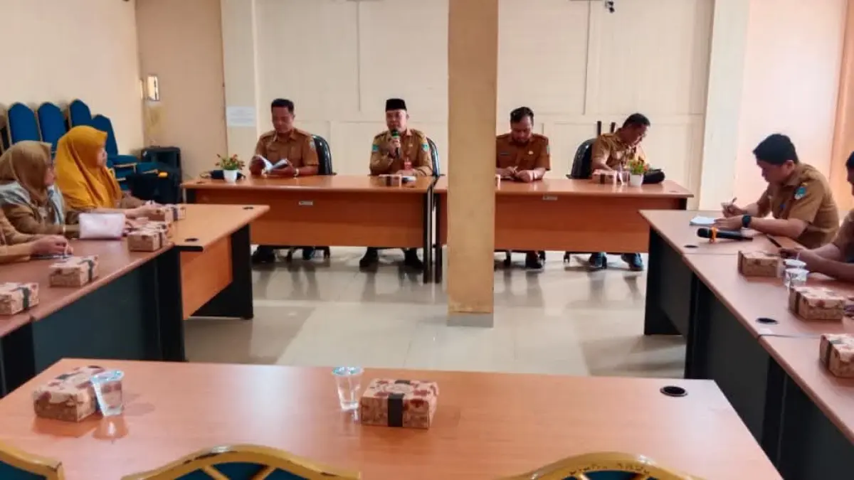 SINKRONISASI; Disdikbud gelar pertemuan dengan kepala SMA/SMK di Tana Tidung. (FOTO:ISTIMEWA)