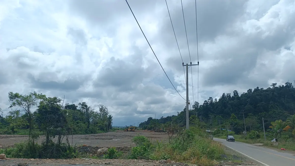 INFRASTRUKTUR: Kawasan puspen Provinsi Kaltara di KBM Tanjung Selor yang direncanakan jadi tempat pembangunan perumahan ASN. FOTO: IWAN K/RADAR TARAKAN