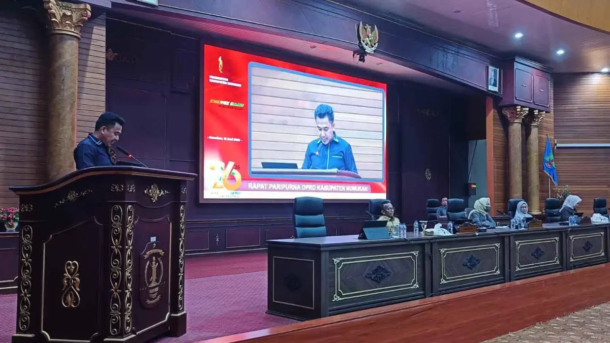 PEMBAHASAN : Ketua Bapemperda DPRD Nunukan, Hamsing saat menyampaikan dia Ranperda Inisiatif DPRD Nunukan.&nbsp;