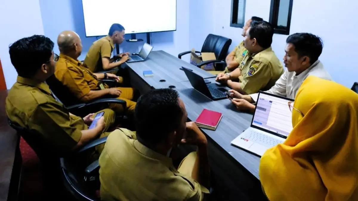 VALIDASI : Bappeda Litbang Nunukan melakukan rapat membahas telaah dan verifikasi draf Rencana Kerja Pemerintah Daerah (RKPD) Tahun Anggaran 2027.