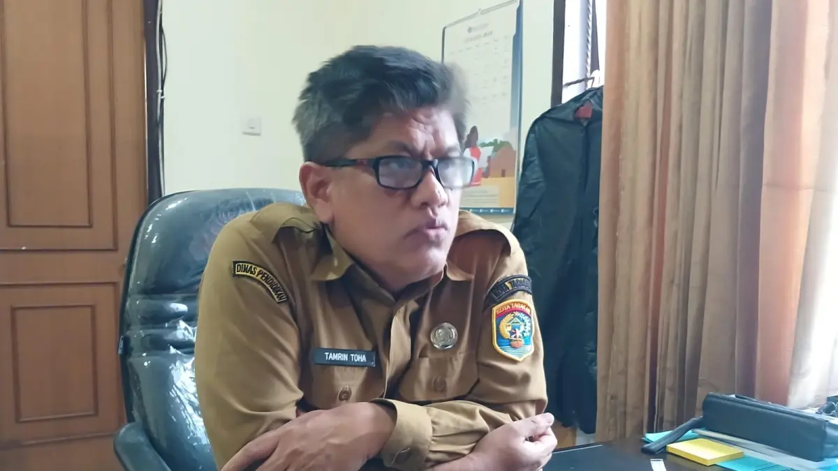 Kepala Disdik Tarakan, Tamrin Toha. AGUS DIAN ZAKARIA/RADAR TARAKAN