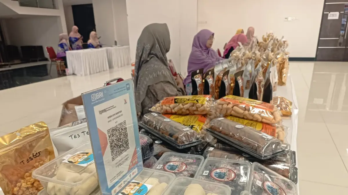 UMKM: Produk lokal Kaltara yang dijajakkan di salah satu kegiatan pemerintah di Tanjung Selor beberapa waktu lalu. IWAN K/RADAR TARAKAN