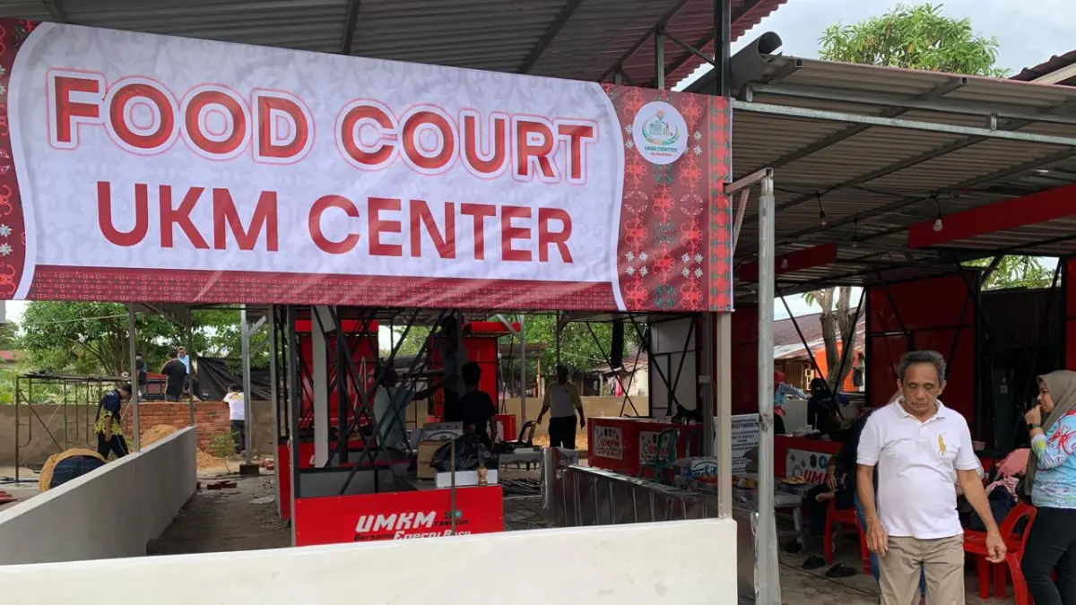 BANTUAN MODAL : Food Court UKM Center yang dihadirkan Dinas Koperasi Perindustrian dan Perdagangan Kabupaten Nunukan (DKUKMPP) Nunukan untuk mendukung para pelaku usaha.&nbsp;