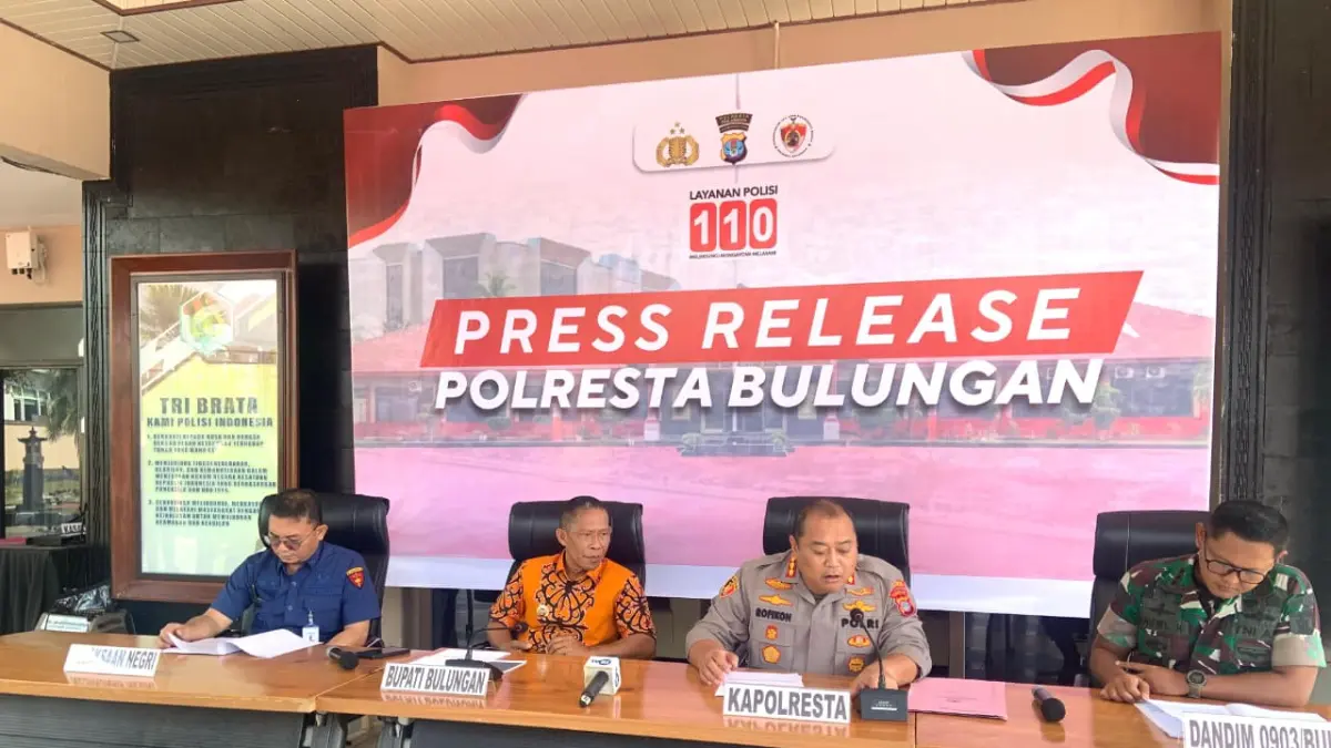 BERIKAN KETERANGAN: Kapolresta Bulungan Kombes Pol Rofikoh Yunianto memberikan keterangan hasil Tim Labfor. FOTO: RADAR TARAKAN