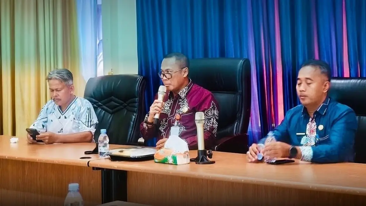 PERCEPATAN: Kementerian Agama (Kemenag) Kabupaten Tana Tidung, Pemkab menggelar rapat koordinasi untuk mengevaluasi sekaligus melengkapi dokumen persyaratan pembukaan kampus UINSI, Kamis (9/7).(FOTO: DOK KEMENAG)