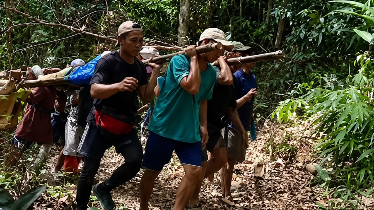 SOLIDARITAS : Warga Wa