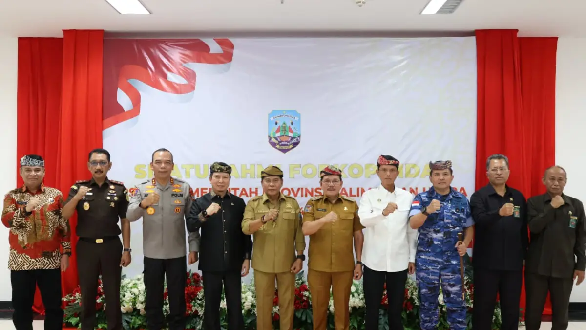 SILATURAHMI: Forkopimda Kaltara berfoto bersama usai melakukan coffee morning di Kantor Gubernur Kaltara. FOTO: IWAN K/RADAR TARAKAN