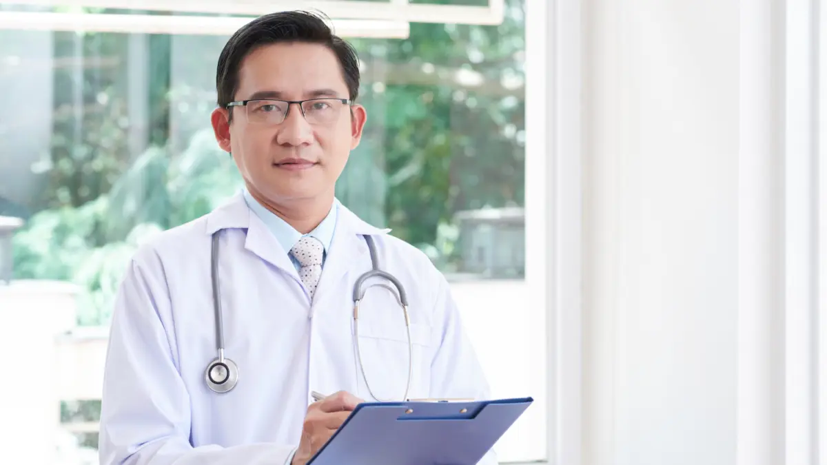 
Ilustrasi dokter spesialis. Presiden Prabowo Subianto terbitkan perpres pemberian tunjangan Rp 30 juta per bulan bagi dokter dan dokter gigi spesialis serta subspesialis di daerah terpencil.