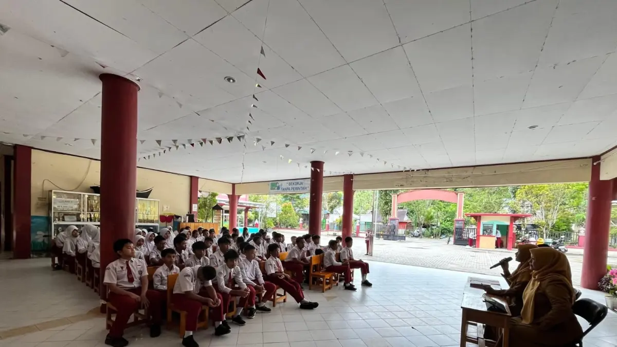 BELAJAR : Aktivitas belajar mengajar siswa di salah satu sekolah dasar di Kota Tarakan. AGUS DIAN ZAKARIA/RADAR TARAKAN
