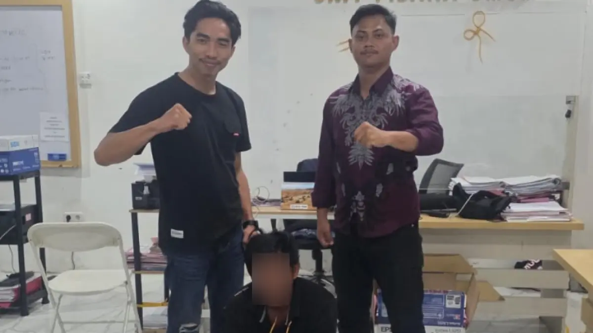 DIBEKUK : Pelaku yang berinisial AC bersama barang bukti yang berhasil diamankan oleh Satreskrim Polres Tarakan.&nbsp;ISTIMEWA