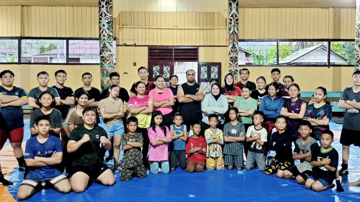 SIAP BERLAGA: Atlet-atlet Gulat Bulungan terus mempersiapkan diri untuk turun berlaga di Porprov II Kaltara.
(Taslee/Radar Tarakan)