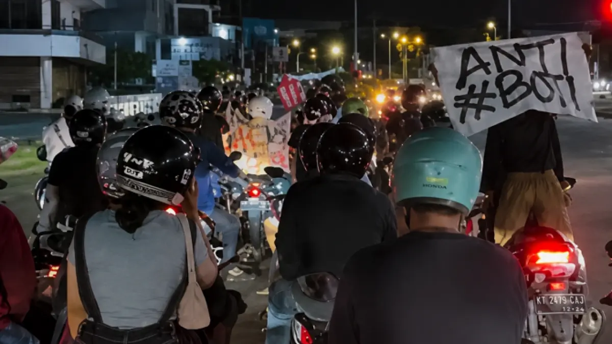 SWEPING: Aksi Sweping kelompok LGBT khususnya “boti” oleh sekelompok pemuda di Kota Tarakan. TANGKAPAN LAYAR