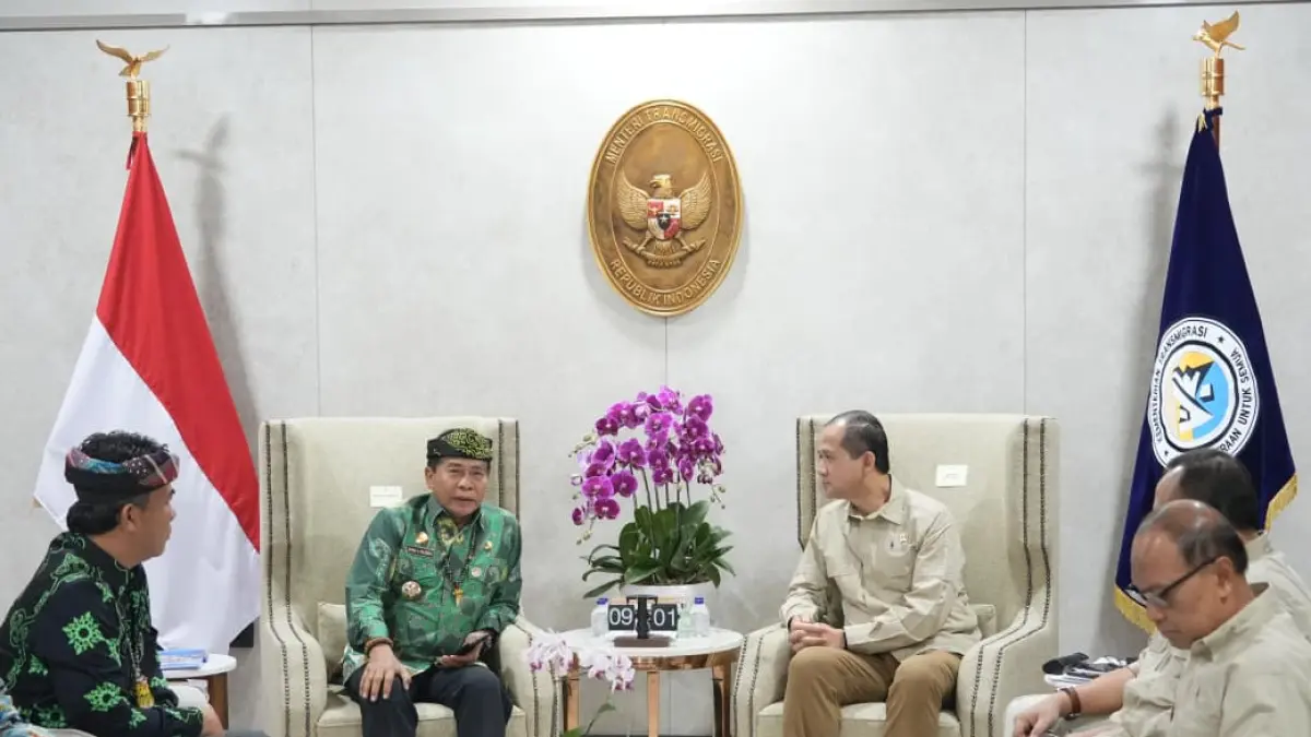 PENDIDIKAN: Gubernur Kaltara beserta jajaran saat menemui Menteri Transmigrasi. FOTO: DKISP KALTARA