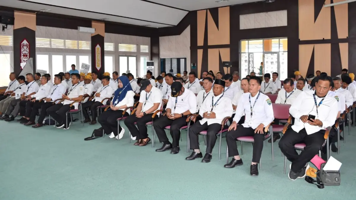 PENUTUPAN: Para kepala desa se-Kabupaten Bulungan mengikuti retreat di Tanjung Selor. 