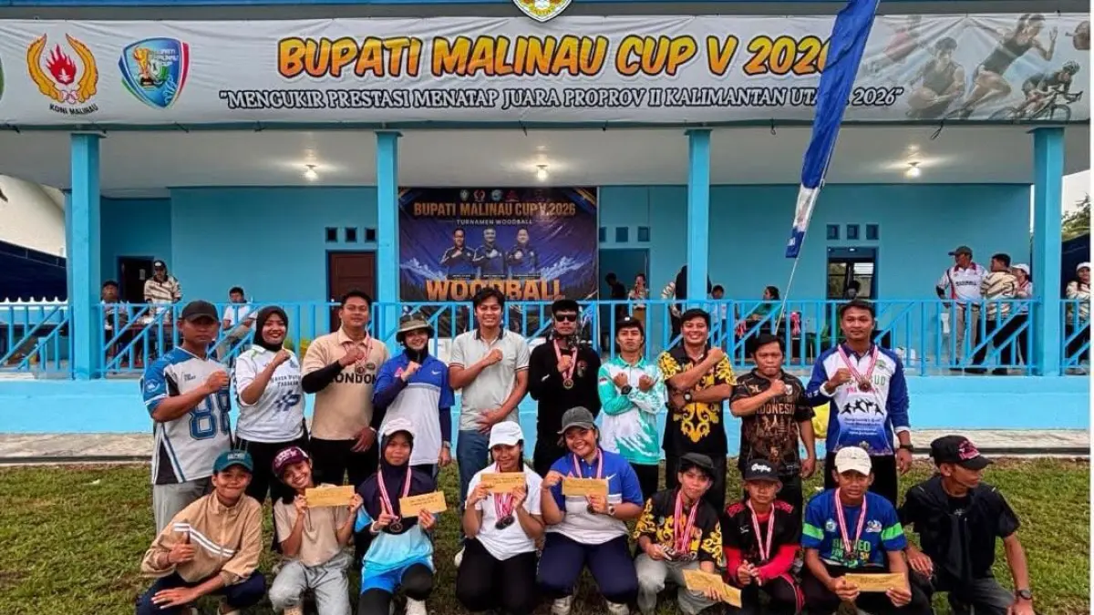 WOODBALL: Atlet woodball Kabupaten Tana Tidung menunjukkan medali yang diraih pada Kejuaraan Woodball Bupati Malinau Cup (BMC) V di Malinau.(FOTO: ISTIMEWA)