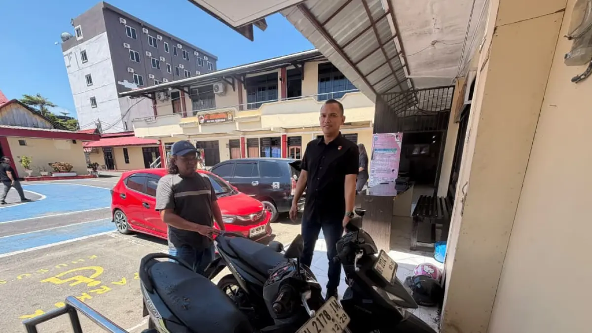 PENCURIAN : Pihak kepolisian berhasil mengamankan sepeda motor yang dicuri oleh AD dari lima perkara pencurian yang dilakukan pelaku. ELIAZAR/RADAR TARAKAN&nbsp;