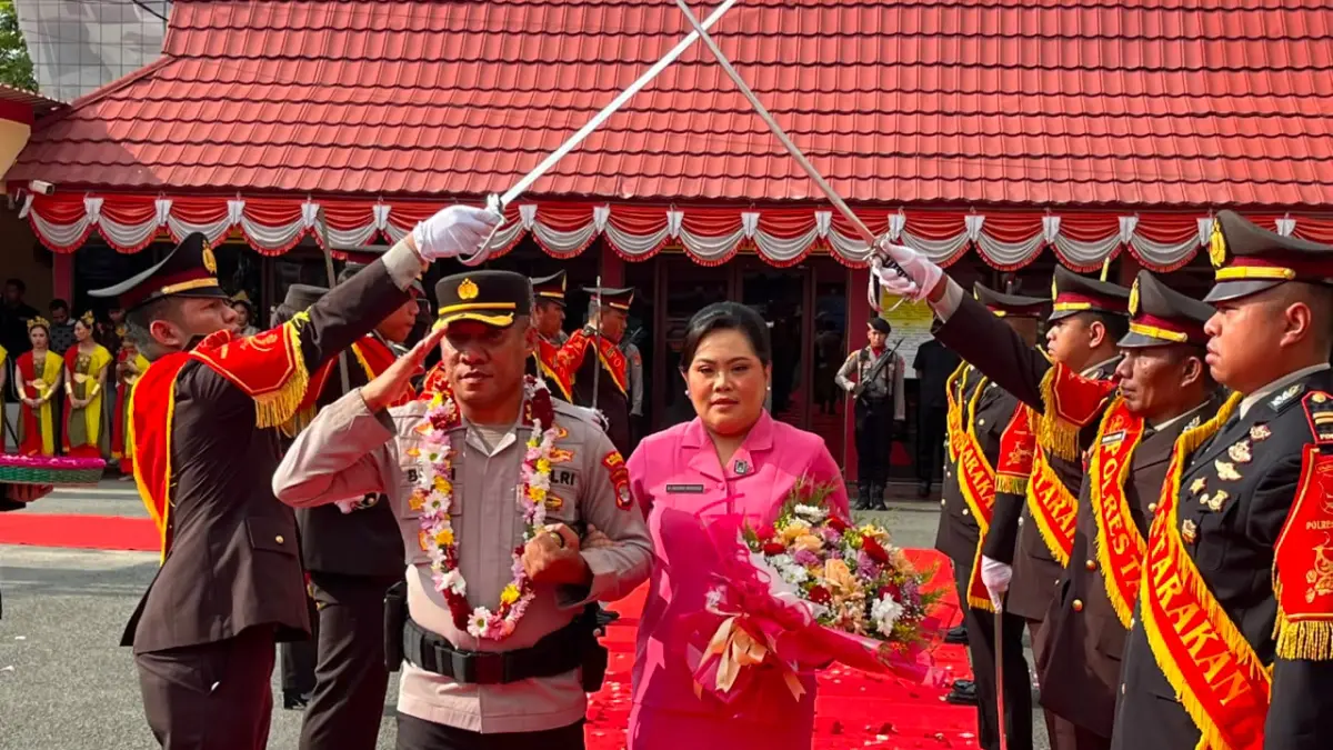 PIMPIN : AKBP Bonifasius Rumbewas resmi menjabat Kapolres Tarakan menggantikan AKBP Erwin Syahputra Manik. POLRES TARAKAN&nbsp;