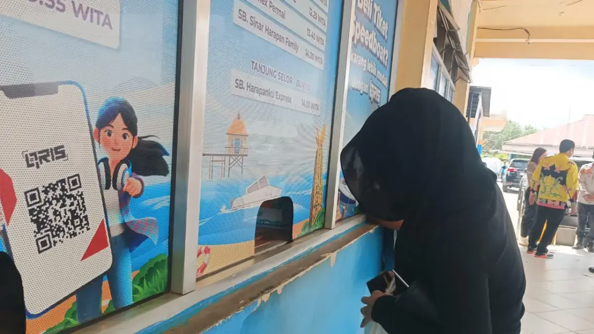 QRIS: Pembelian tiket di loket Pelabuhan Kayan II Tanjung Selor. DOK/RADAR TARAKAN