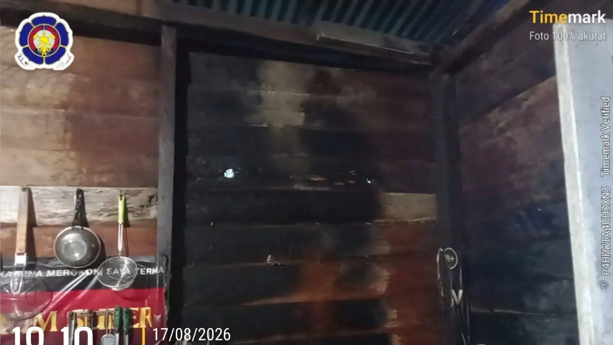 NYARIS : Kondisi dapur rumah milik Hj. Tenni di Desa Tanjung Harapan, Kecamatan Sebatik Timur, nyaris terbakar pada, Senin (17/8) malam.