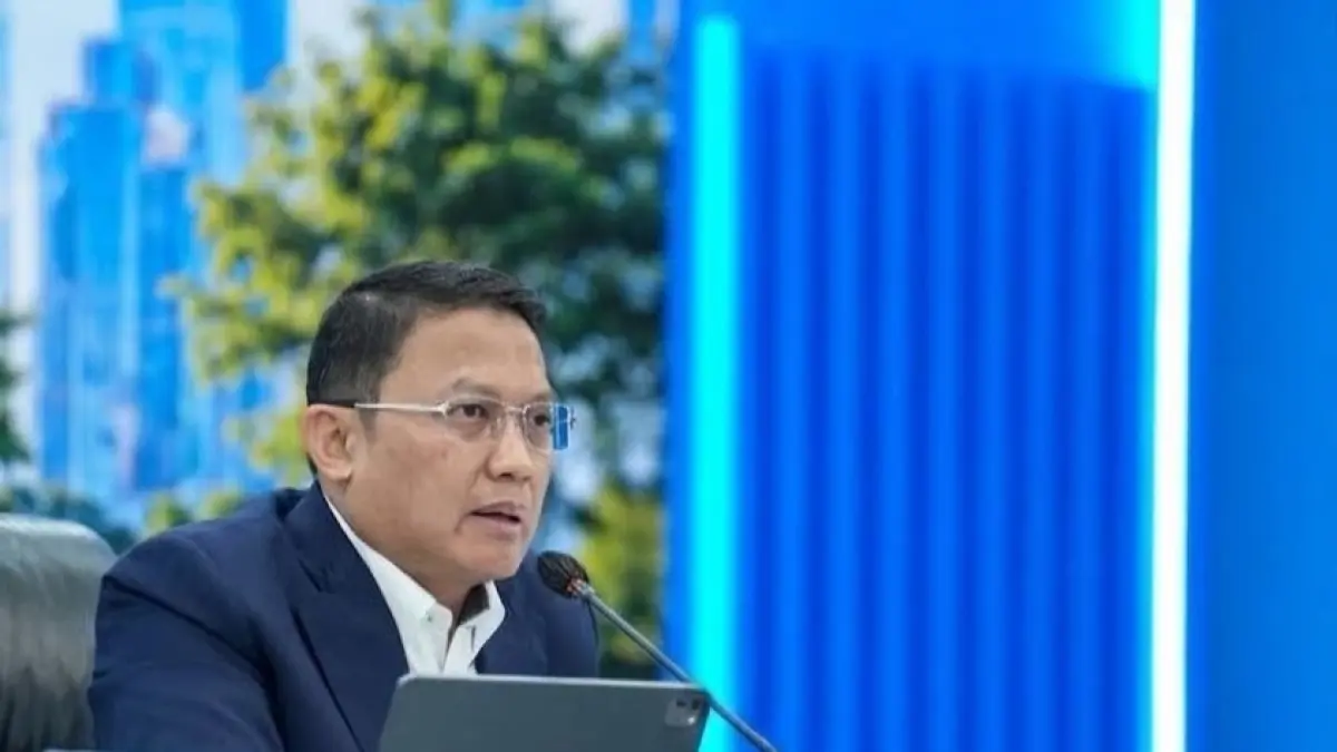 Direktur BRI menyampaikan paparan dalam Press Conference & Analyst Meeting Kinerja Keuangan Triwulan II 2026 di Jakarta.