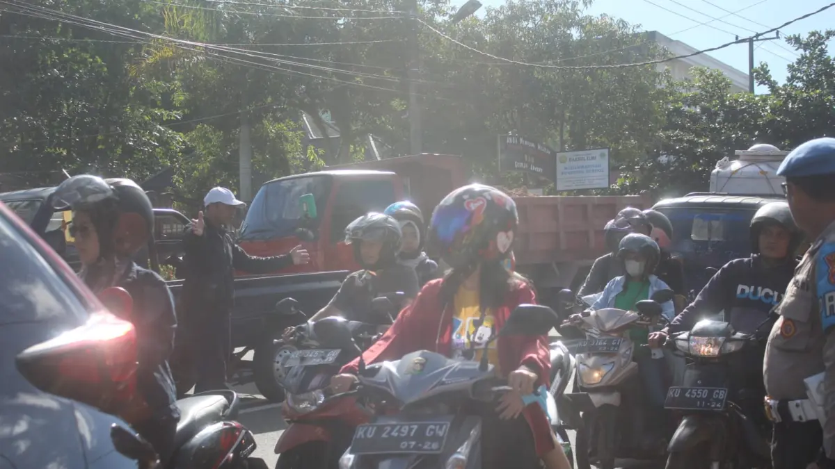 BELUM PENUHI TARGET: Penerimaan Pajak Kendaraan Bermotor (PKB) di Kota Tarakan baru ada di kisaran 40 persen tahun ini. AGUS DIAN ZAKARIA/RADAR TARAKAN