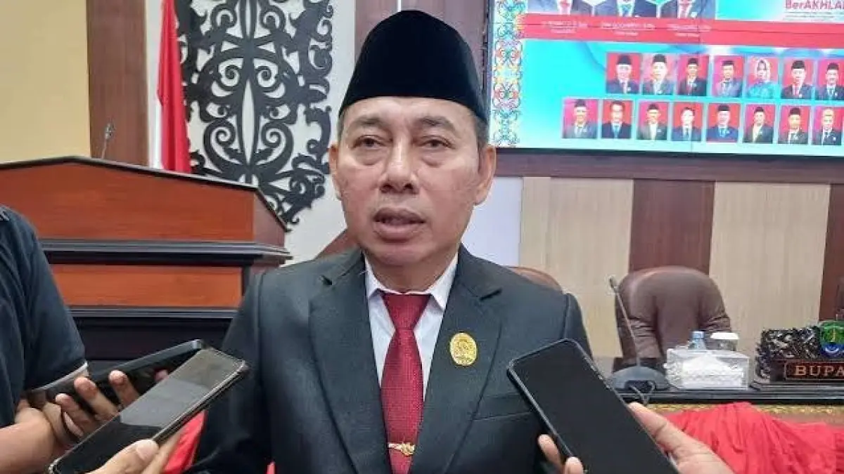 FOTO : Ketua DPRD Bulungan, Riyanto