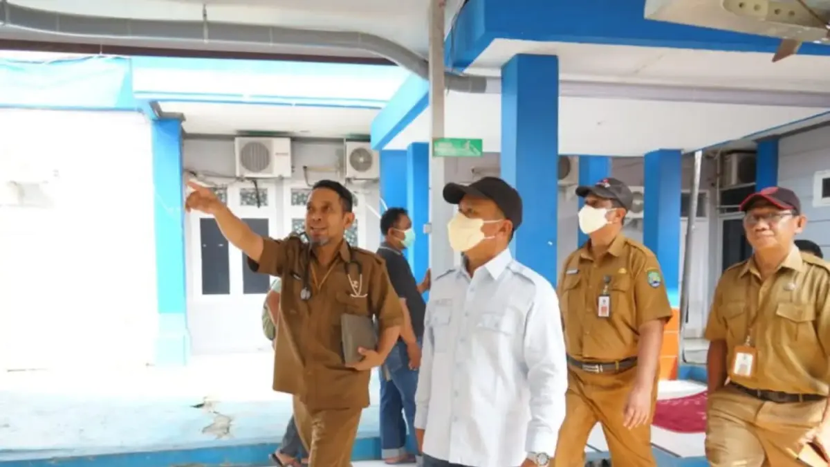 KROSCEK : Wabup Bulungan, Kilat melakukan kroscek terhadap sapras kesehatan di RSDSS Tanjung Selor.(FOTO: IST)