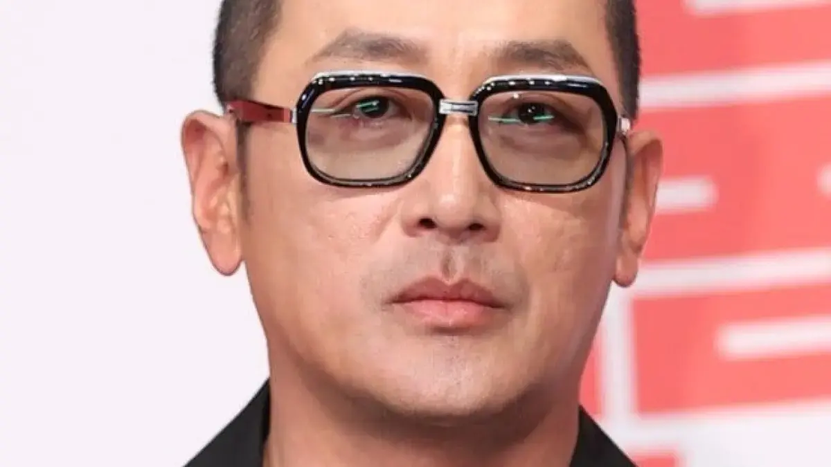ha jung woo (x @tang_kira)