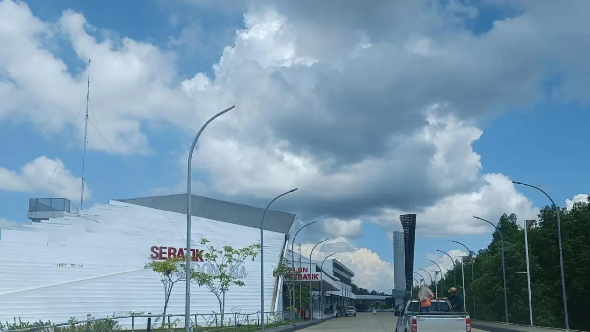 PENDAPATAN: Pajak kendaraan bermotor menjadi salah satu sektor pajak yang menjadi atensi Pemprov Kaltara. FOTO: IWAN K/RADAR TARAKAN