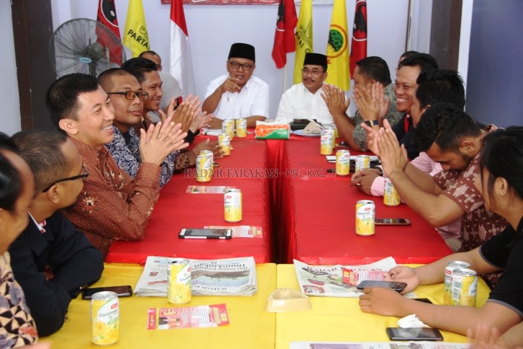 utusan-sekolah-yang-obsesi-mempelajari-kehidupan-masyarakat