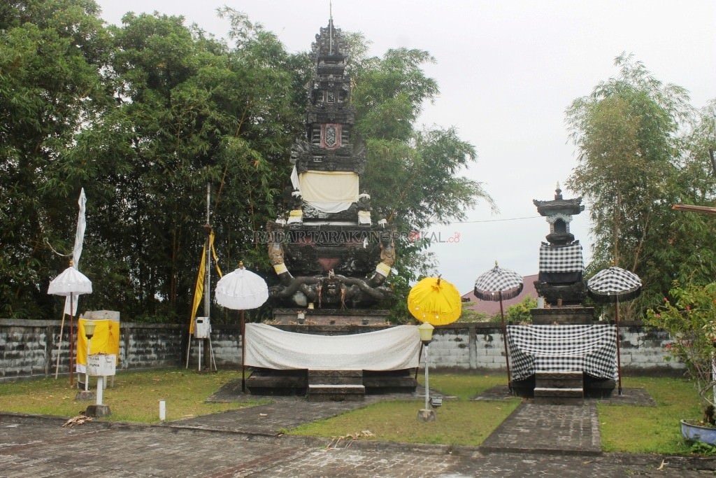satu-satunya-pura-tertua-didesain-di-alam-terbuka