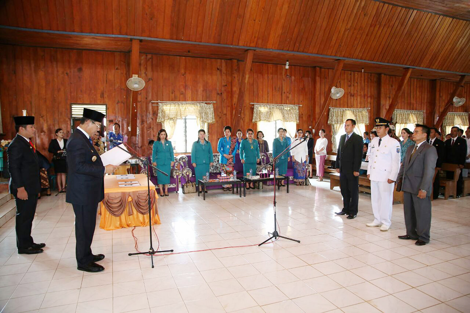 bupati-lantik-camat-kayan-selatan
