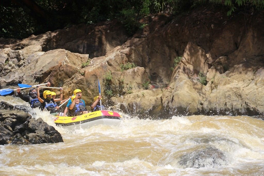 latih-600-tour-guide-se-kaltara