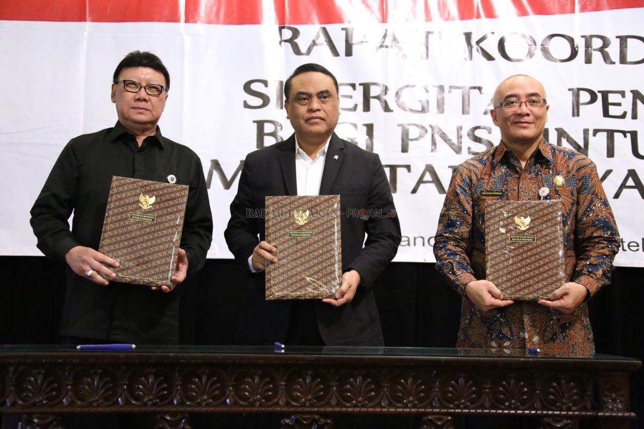 delapan-pns-kasus-tipikor-dipecat-bulan-ini