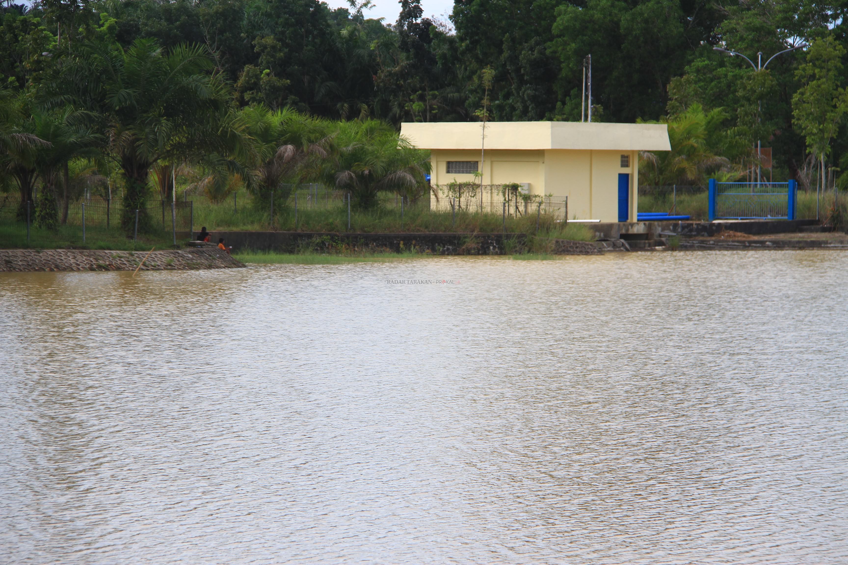 embung-penuh-tapi-hanya-bertahan-8-hari