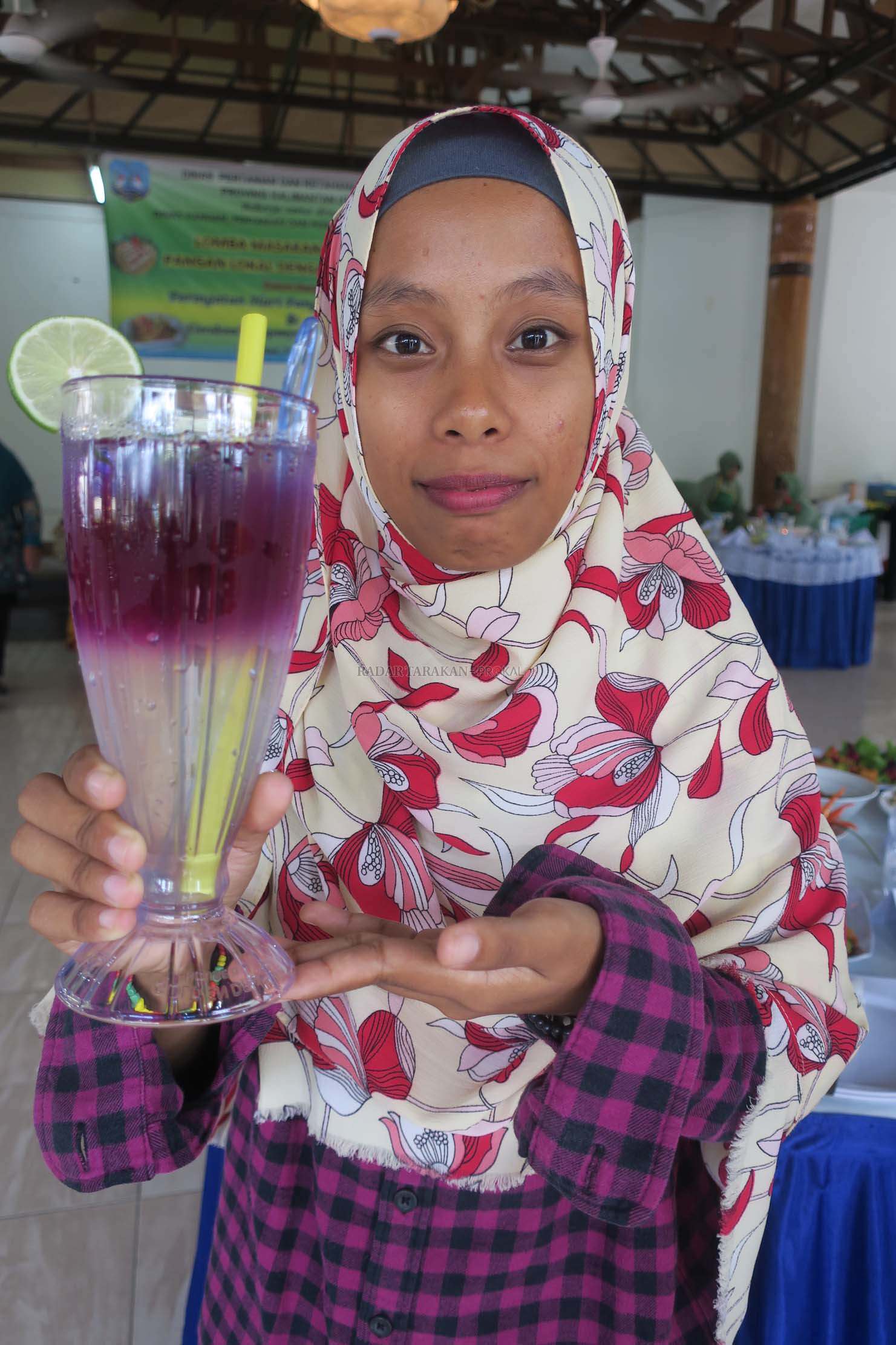 ekstrak-bunga-telang-si-biru-yang-kaya-khasiat