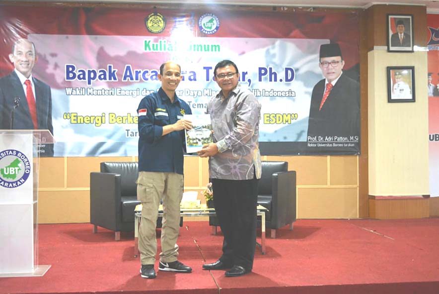 gelar-kuliah-umum-ubt-hadirkan-wakil-menteri-esdm