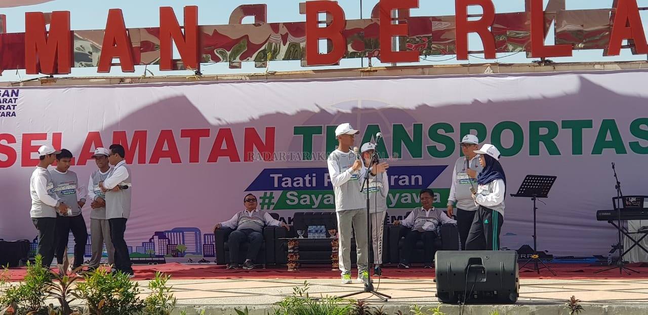 bandingkan-taman-dengan-penerangan-jalan-menuju-juata