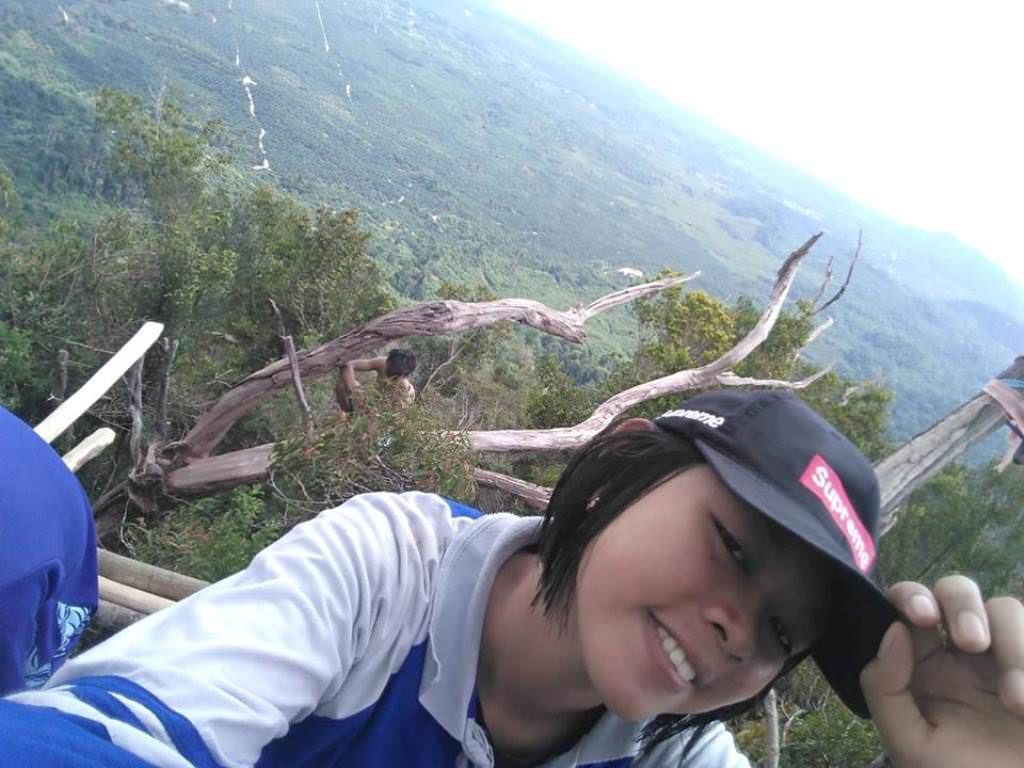memandang-dari-ketinggian-gunung-rego